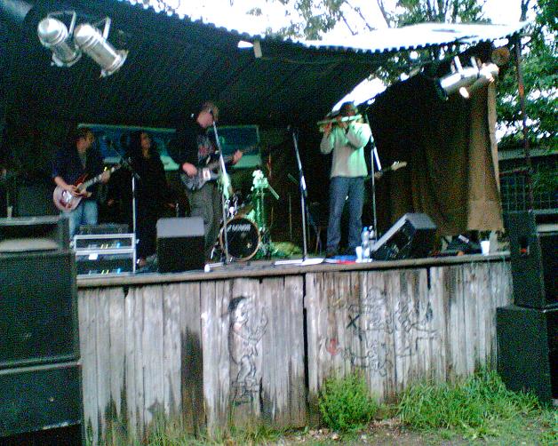 V_290_podium.jpg